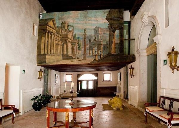 Palazzo contarini della porta di ferro hot sale